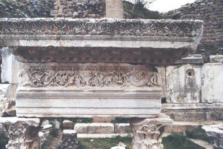 Fig. 12. Cornice details, Pollio Fountain.